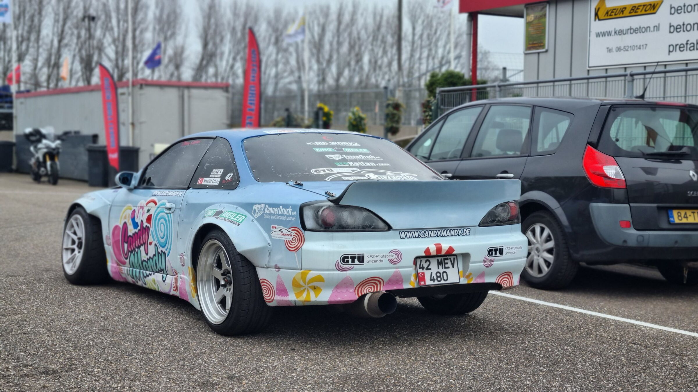 Heck der Candy-S14.9 mit Kennzeichen 42 MEV, 2023